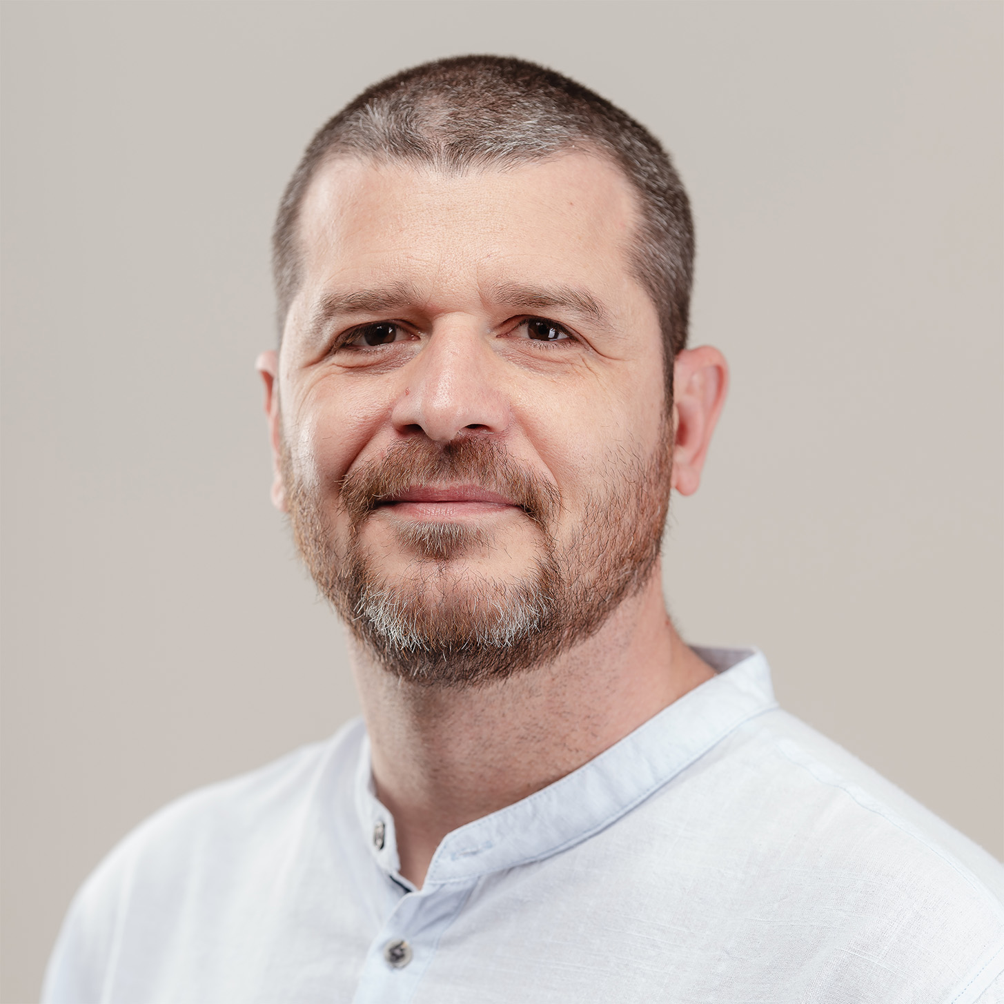 Radu Malain, SEO- und KI-Sichtbarkeits-Berater aus Kassel